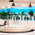 Hanza Black & White 17th Floor & Pool Parking By Stayly Appartamento *