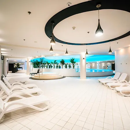 Hanza Black & White 17th Floor & Pool Parking By Stayly Apartman Szczecin