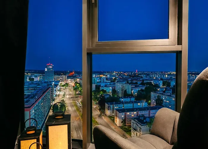 Hanza Black & White 17th Floor & Pool Parking By Stayly 슈체친